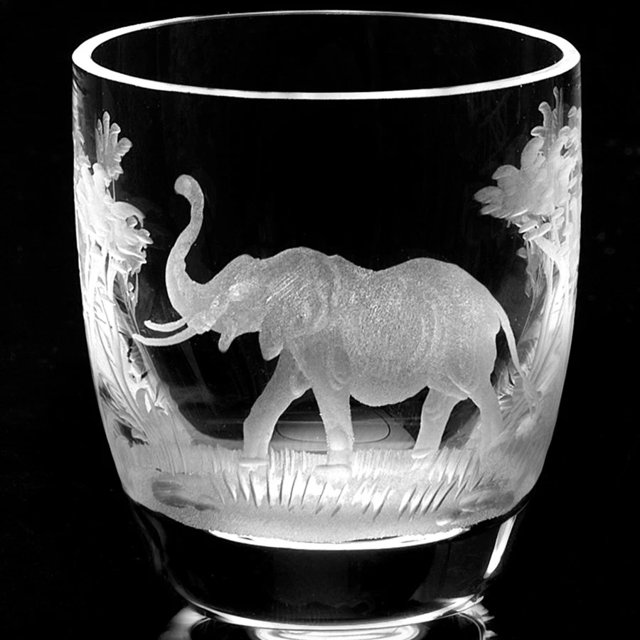 Queen Lace Crystal Liqueur / Shot Glass, African Wildlife 3 Queen Lace Crystal Liqueur / Shot Glass, African Wildlife