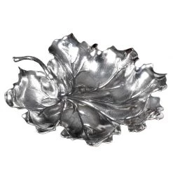 Buccellati Geranium Sterling Silver Leaf Dishes 7 Buccellati Geranium Sterling Silver Leaf Dishes -Tabletop Shop unnamed file 2899