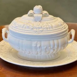 Mottahedeh Creamware Rose Tureen & Stand